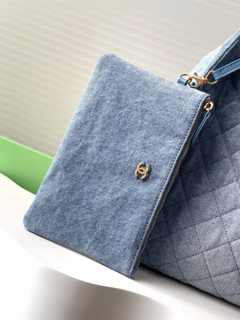 Ch**el 25c hobo bags